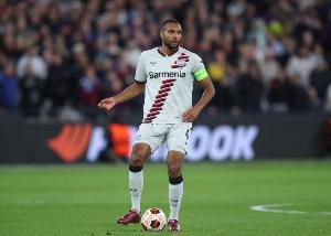 罗马诺：拜仁仍然关注若纳坦塔，后者尚未与巴萨达成任何协议